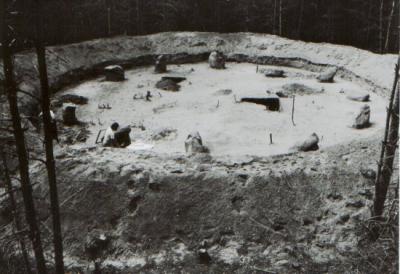 Krąg nr V w trakcie badań archeologicznych (1982)