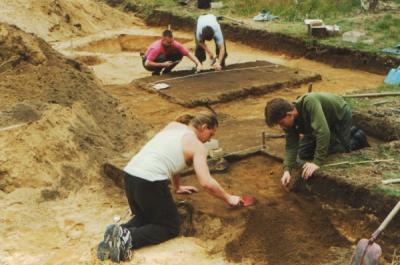 Wykopaliska w Nowym Łowiczu w lipcu 1997
